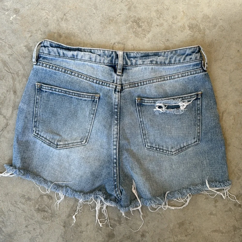 Pacsun High Rise Mom Cutoff Distressed Jean Shorts Size 27
